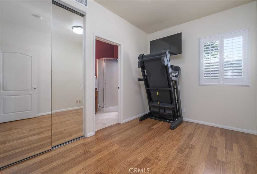 photo 3: 2060 W Carson Street Unit 1, Torrance CA 90501