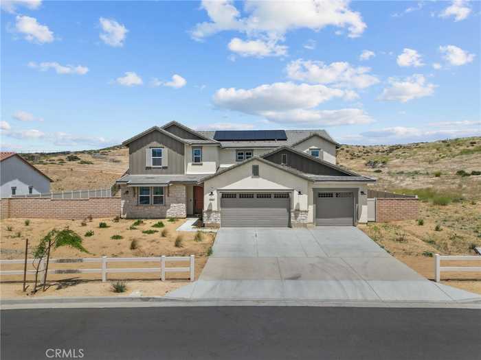 photo 2: 3923 Eliopulos Ranch Drive, Palmdale CA 93551