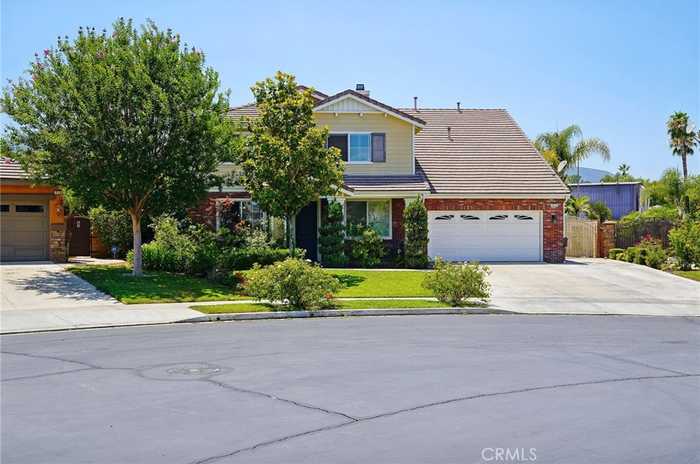 photo 2: 2572 Mandarin Drive, Corona CA 92879