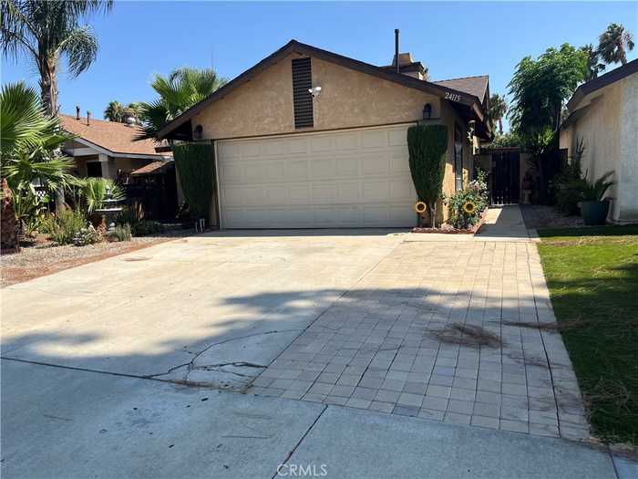 photo 1: 24115 Amberley Drive, Moreno Valley CA 92553