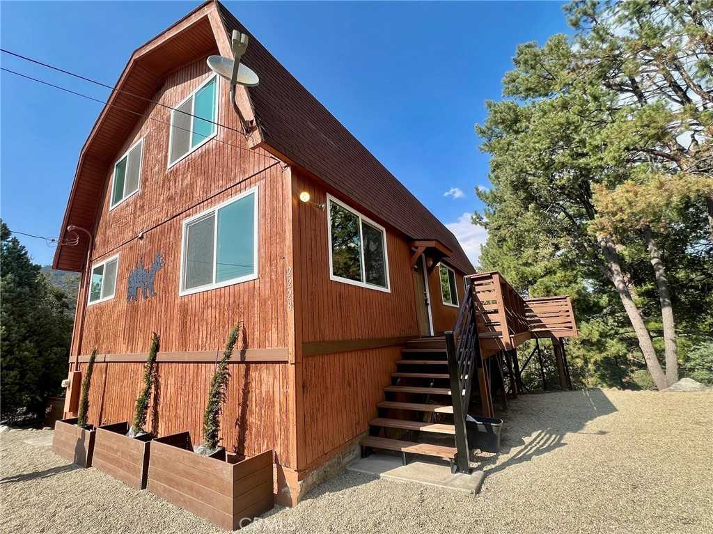 photo 3: 2228 Freeman Drive, Pine Mountain Club CA 93222