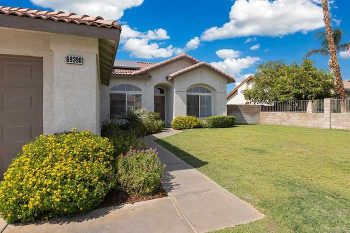 photo 2: 69398 Salem Rd, Cathedral City CA 92234