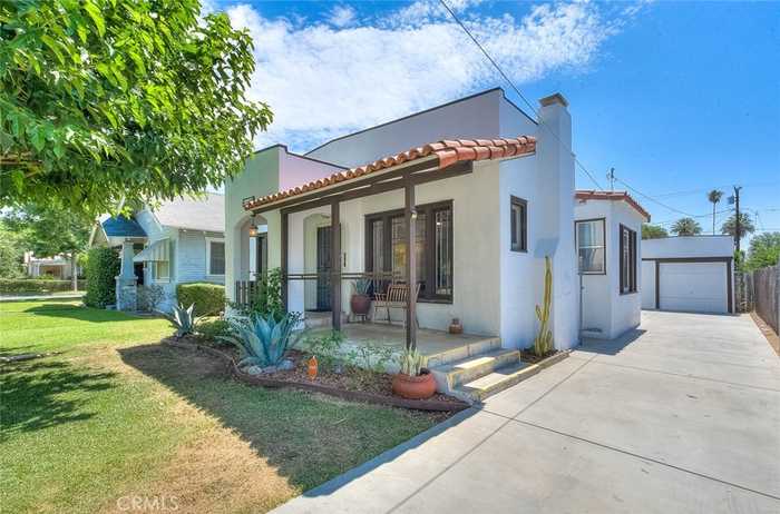 photo 2: 3222 Locust Street, Riverside CA 92501