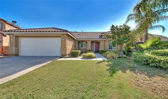 photo 2: 32917 Autumn Wood Circle, Lake Elsinore CA 92530