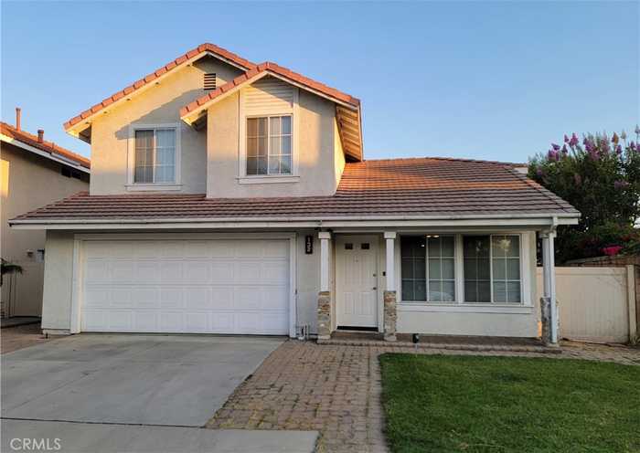 photo 1: 132 Fallbrook Lane, Pomona CA 91766