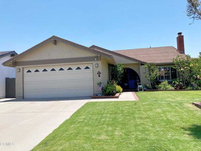 photo 2: 5560 Birchview Lane, Camarillo CA 93012