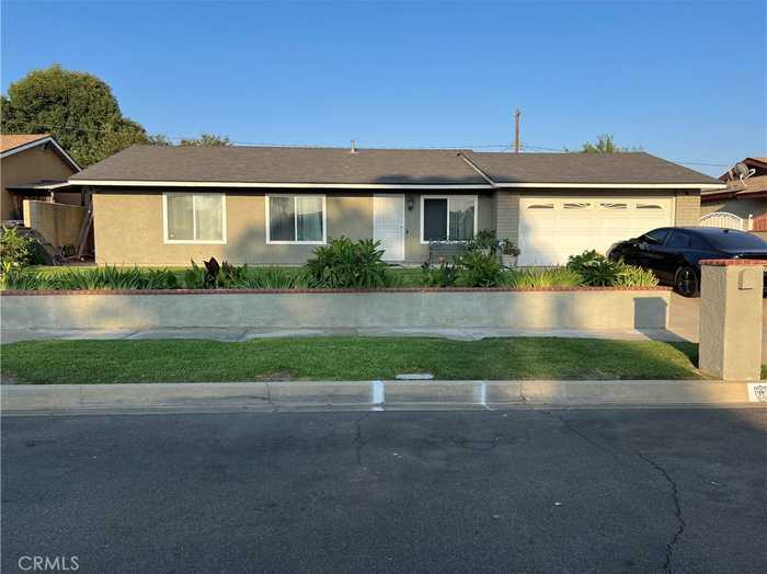 photo 1: 857 S Sandalwood Avenue, Bloomington CA 92316