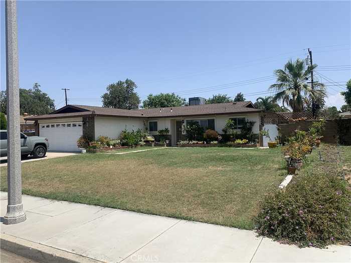 photo 1: 3245 Layton Court, Riverside CA 92503