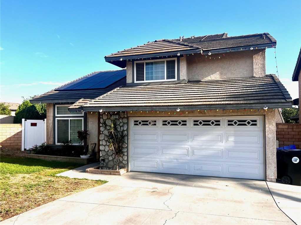 photo 1: 6751 Kempster Court, Fontana CA 92336