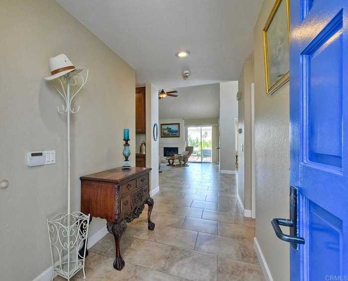 photo 2: 4687 Majorca Way, Oceanside CA 92056