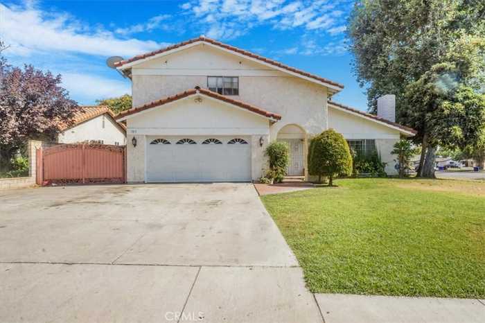 photo 2: 705 E 26th Street, San Bernardino CA 92404