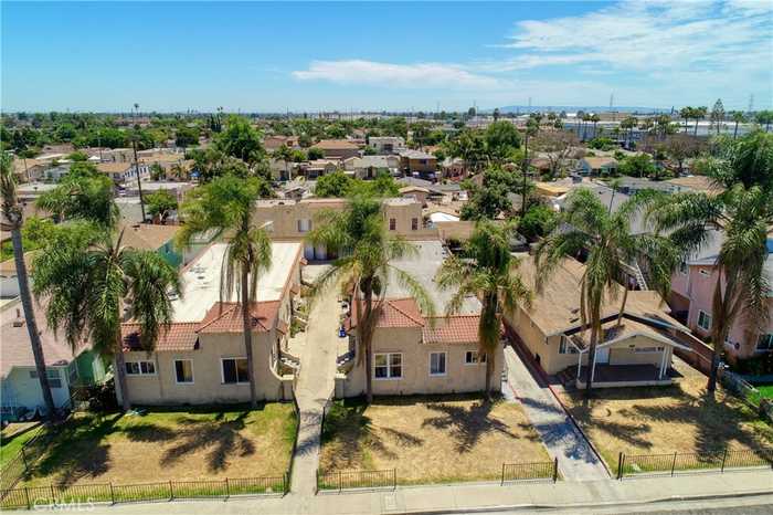 photo 2: 3536 E 52nd Street, Maywood CA 90270