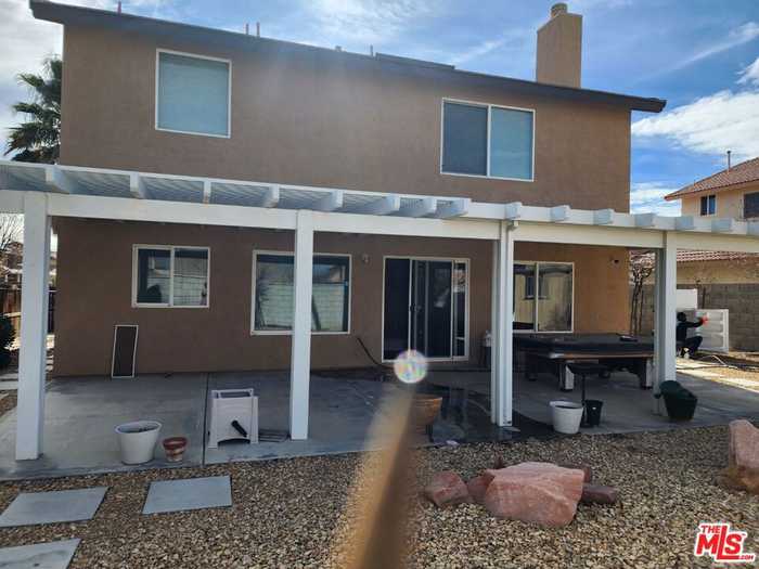 photo 2: 12260 Primavera Way, Victorville CA 92392