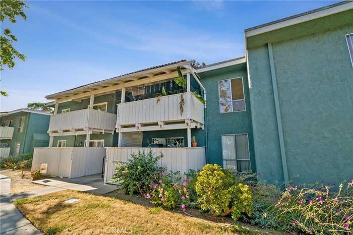 photo 2: 1300 Saratoga Avenue Unit 1201, Ventura CA 93003