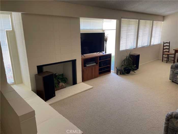 photo 4: 3432 Yellowtail Drive, Los Alamitos CA 90720