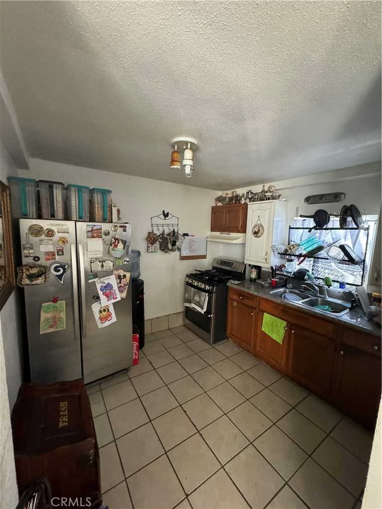 photo 2: 1029 S Hicks Avenue, Los Angeles CA 90023