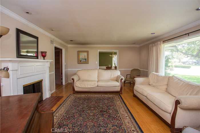 photo 2: 407 W Park Way, Anaheim CA 92805