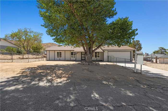 photo 1: 40041 164th Street E, Palmdale CA 93591