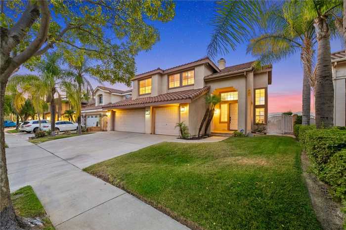 photo 1: 3247 Crystal Ridge Circle, Corona CA 92882