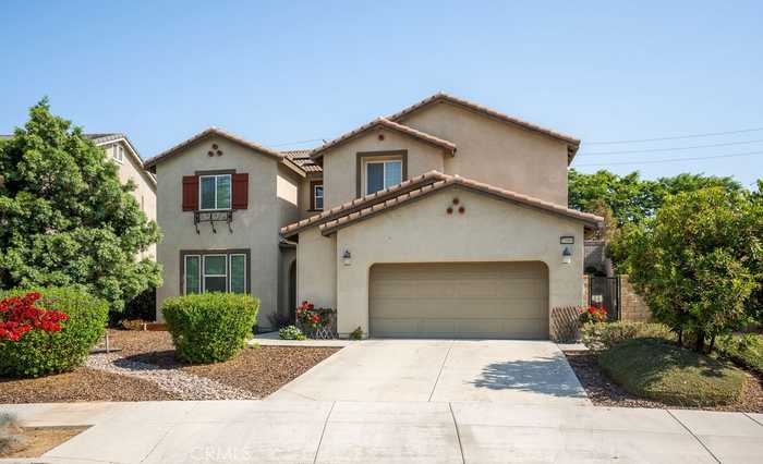 photo 2: 12000 Oxbow Way, Jurupa Valley CA 91752