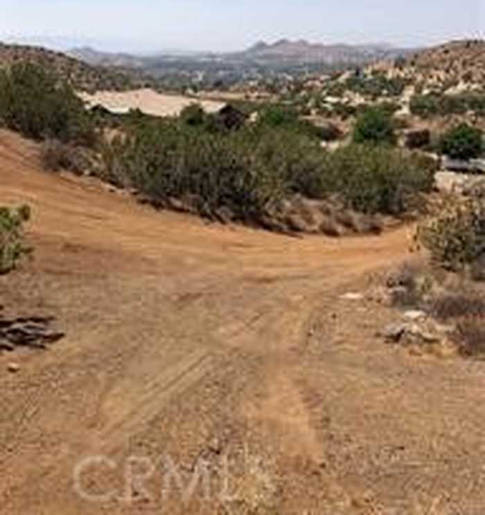 photo 2: Shallow Creek Road, Agua Dulce CA 91390