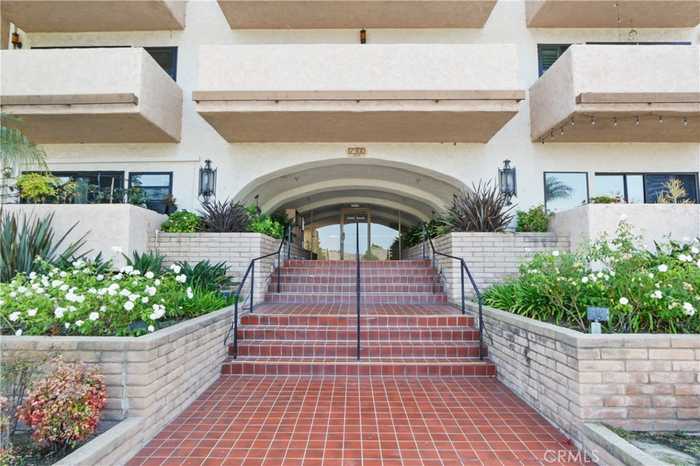 photo 1: 12300 Montecito Road Unit 10, Seal Beach CA 90740