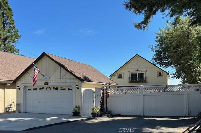 photo 1: 1060 Playground Drive, Crestline CA 92325