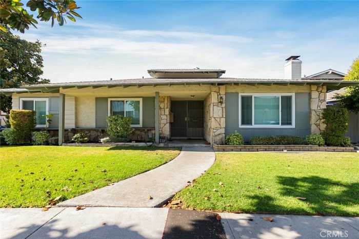 photo 2: 2321 E Omega Avenue, Anaheim CA 92806