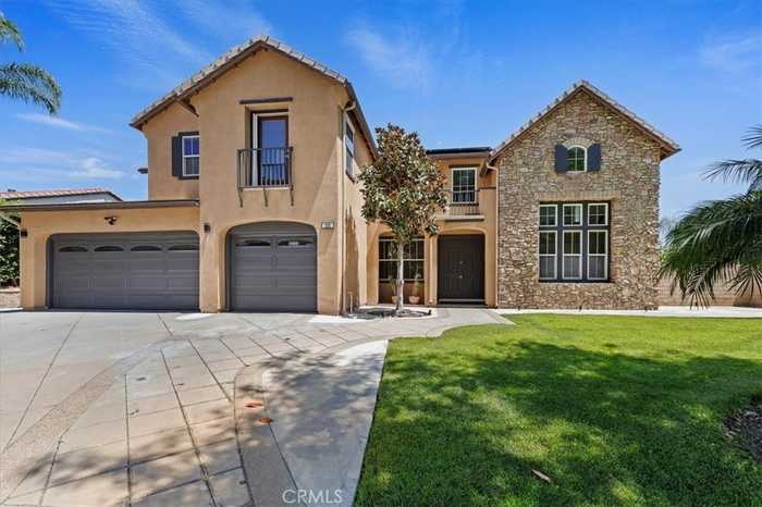 photo 2: 1581 Vandagriff Way, Corona CA 92883