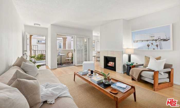 photo 2: 222 7th Street Unit 311, Santa Monica CA 90402