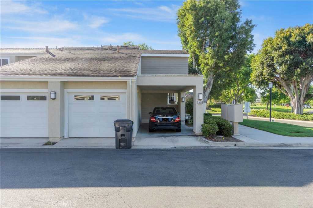 photo 3: 489 Deerfield Avenue, Irvine CA 92606