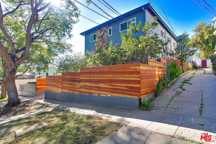 photo 2: 639 Robinson Street, Los Angeles CA 90026