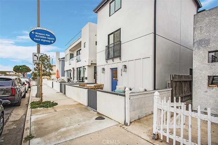 photo 1: 215 32nd Street, Newport Beach CA 92663