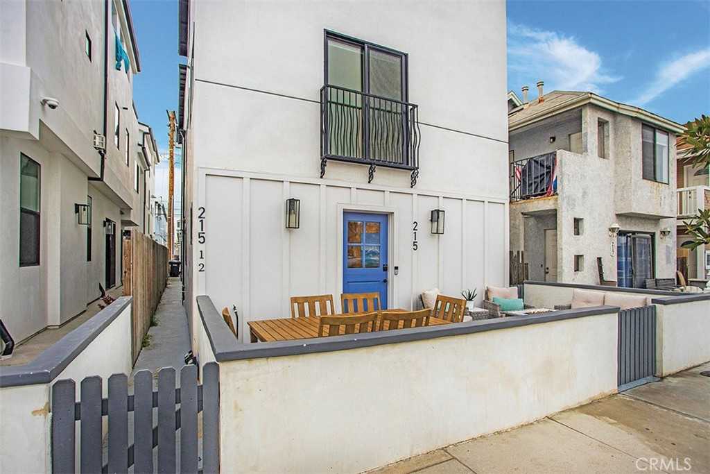 photo 3: 215 32nd Street, Newport Beach CA 92663