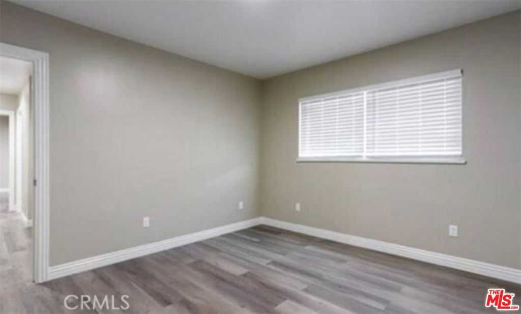 photo 3: 2718 Saturn Avenue, Huntington Park CA 90255