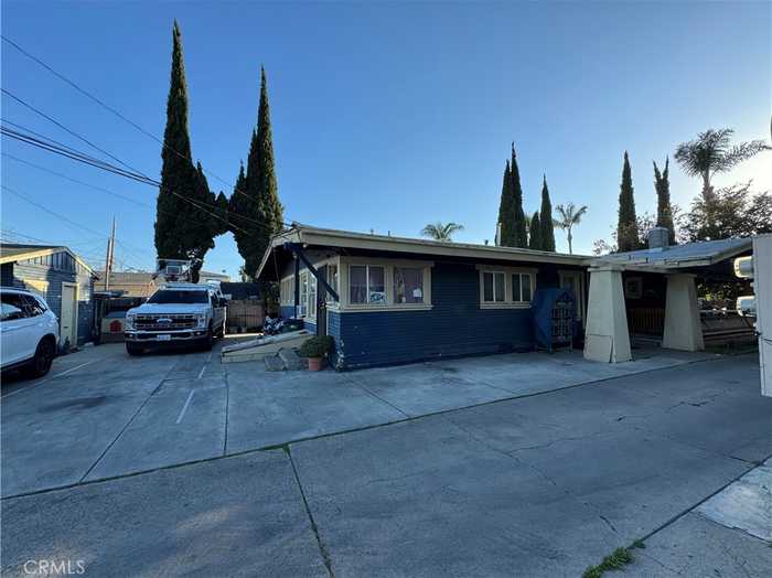 photo 2: 421 S Broadway, Santa Ana CA 92701