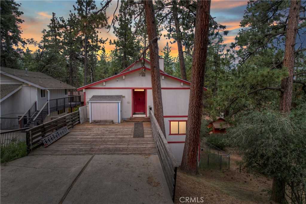 photo 2: 758 Silver Tip Drive, Big Bear Lake CA 92315