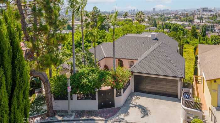 photo 2: 4189 Holly Knoll Drive, Los Angeles CA 90027