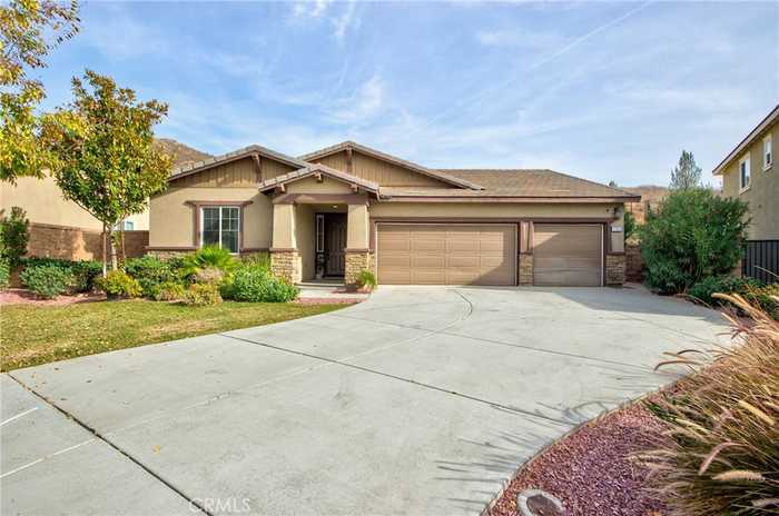 photo 2: 4303 Falconer Drive, Riverside CA 92505