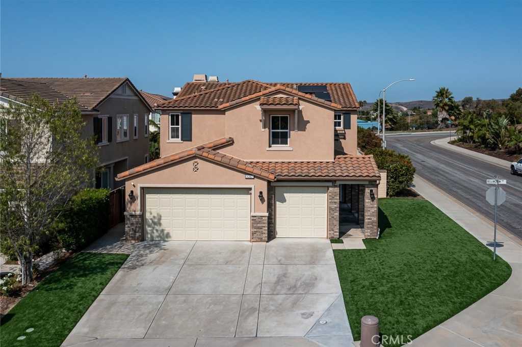 photo 2: 1287 Bellingham Drive, Oceanside CA 92057