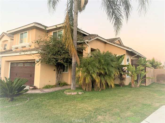 photo 1: 2512 W Halfmoon Drive, Anaheim CA 92804