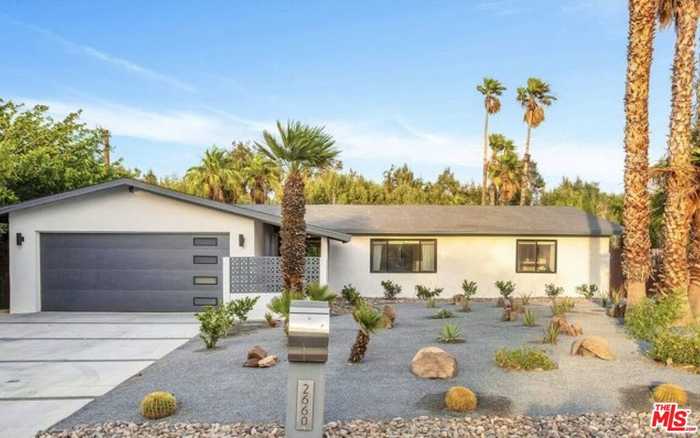 photo 2: 2660 N Farrell Drive, Palm Springs CA 92262