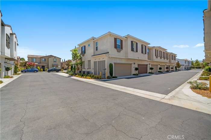 photo 2: 14530 Sienna Place, Eastvale CA 92880