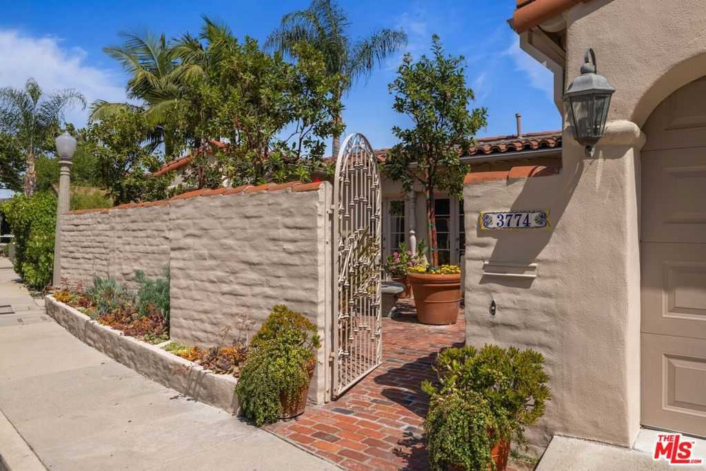 photo 3: 3774 Effingham Place, Los Angeles CA 90027