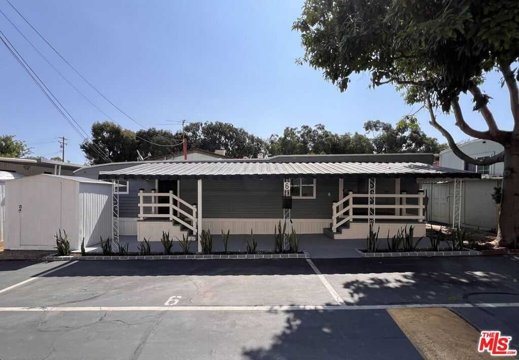 photo 3: 1820 Torrance Boulevard, Torrance CA 90501