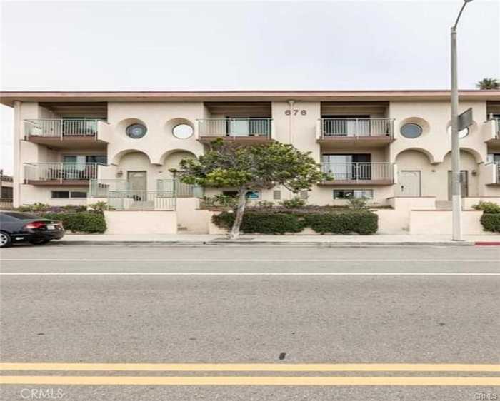 photo 1: 676 Shepard Street Unit 6, San Pedro CA 90731