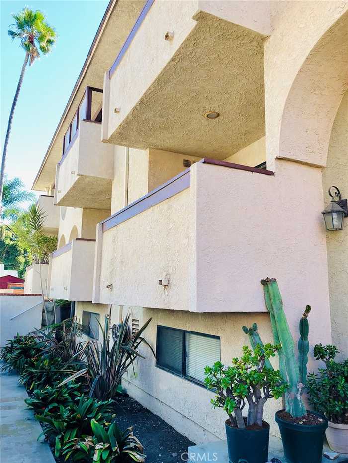 photo 2: 676 Shepard Street Unit 6, San Pedro CA 90731