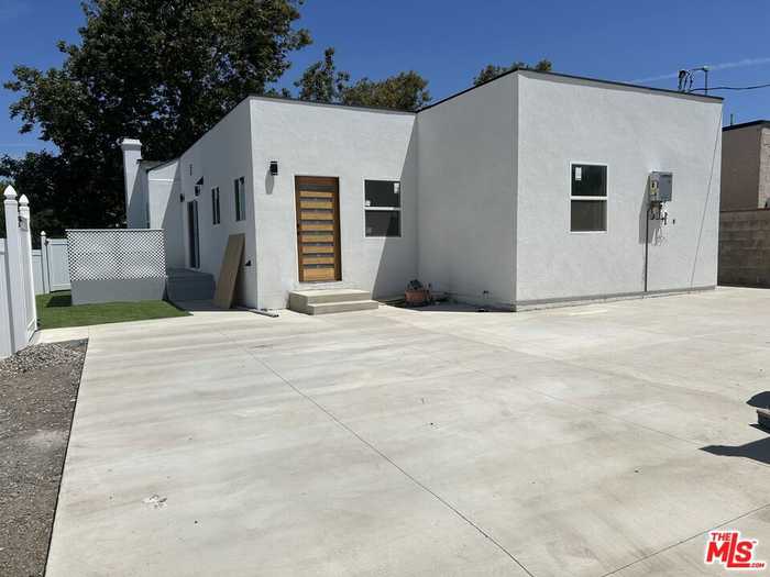 photo 2: 2158 W 77th Street, Los Angeles CA 90047