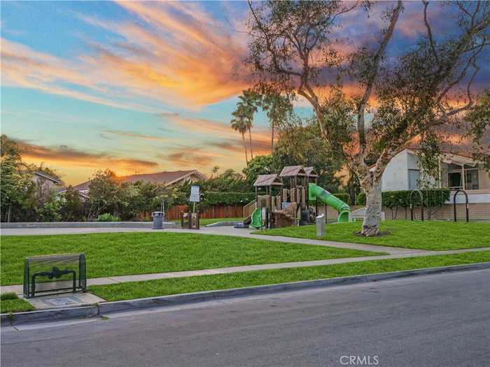 photo 39: 16681 Baruna Lane, Huntington Beach CA 92649