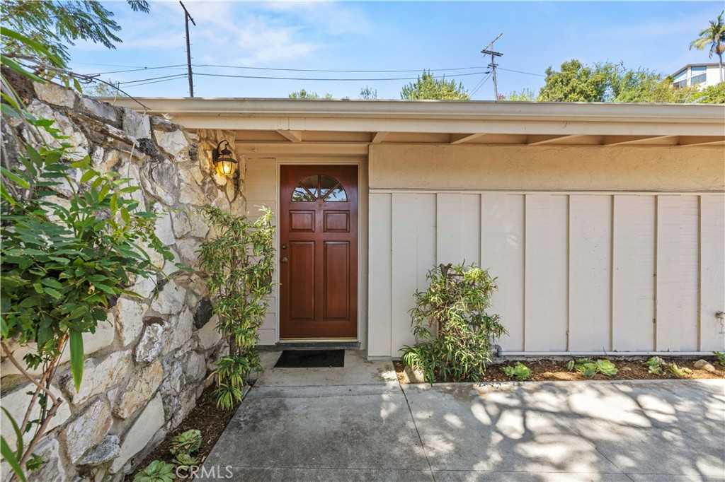 photo 2: 2869 Anchor Avenue, Los Angeles CA 90064